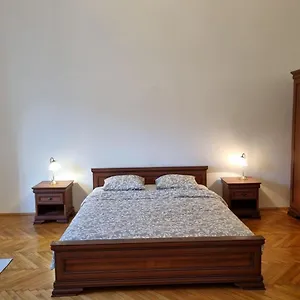 apt-apex.inbudapesthotels.com/
