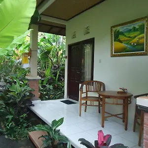 https://nataliya-homestay.ubudhotelsnow.com